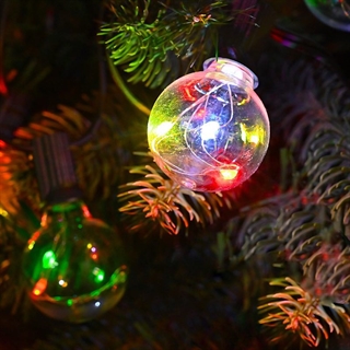  LED-lyskæde med pærer og fjernbetjening – farverigt lys – 4,5 m 15 pærer – drevet af en adapter